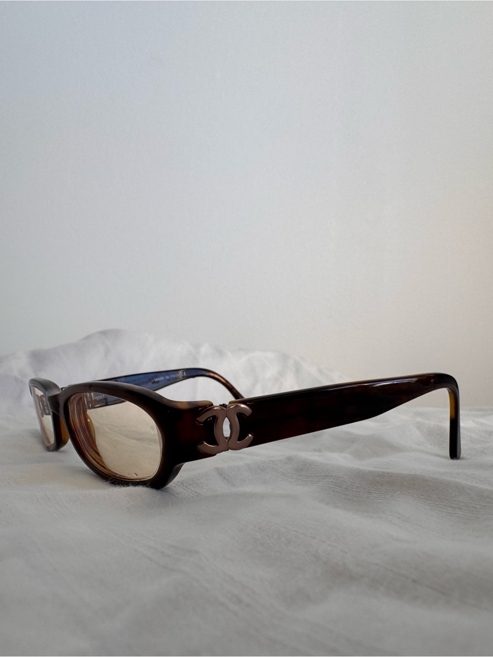 CHANEL Brown Tortoiseshell Rectangular Sunglasses with CC Logo